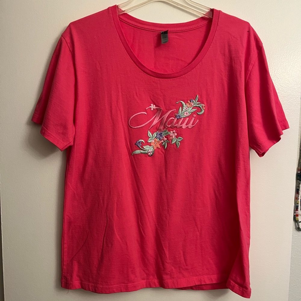 Women’s Embroidered Maui TShirt